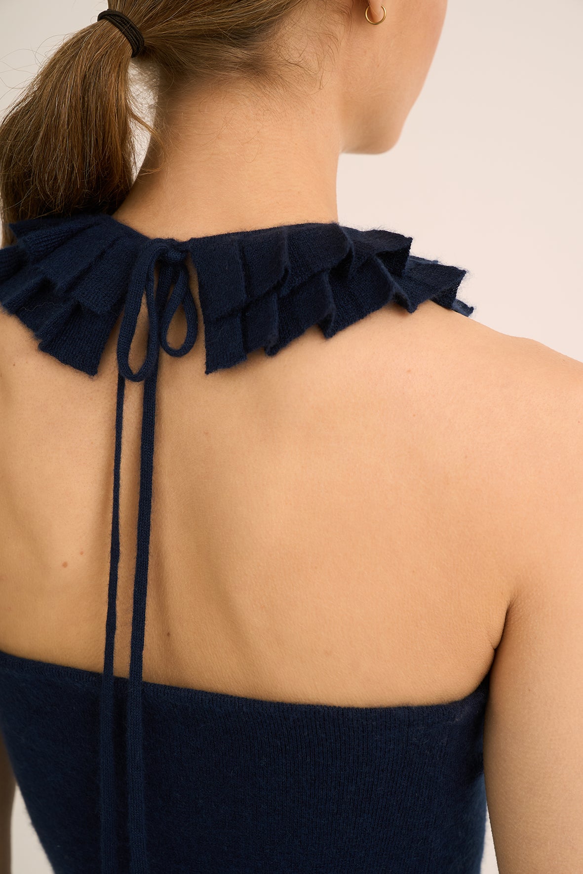 402 Pleat collar